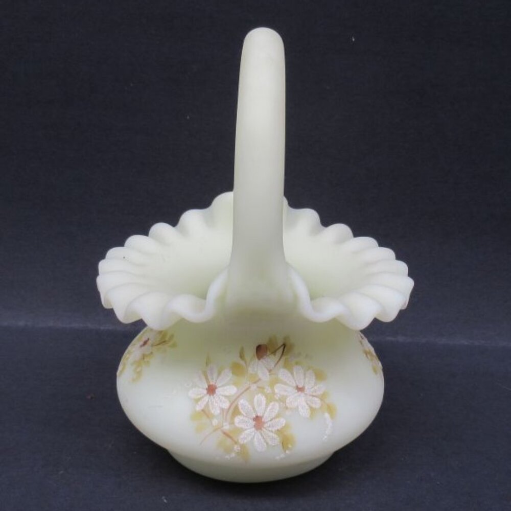 Fenton Art Glass Custard BROWN EYED SUSAN 7 In Handled Basked-Signed Connie Ash